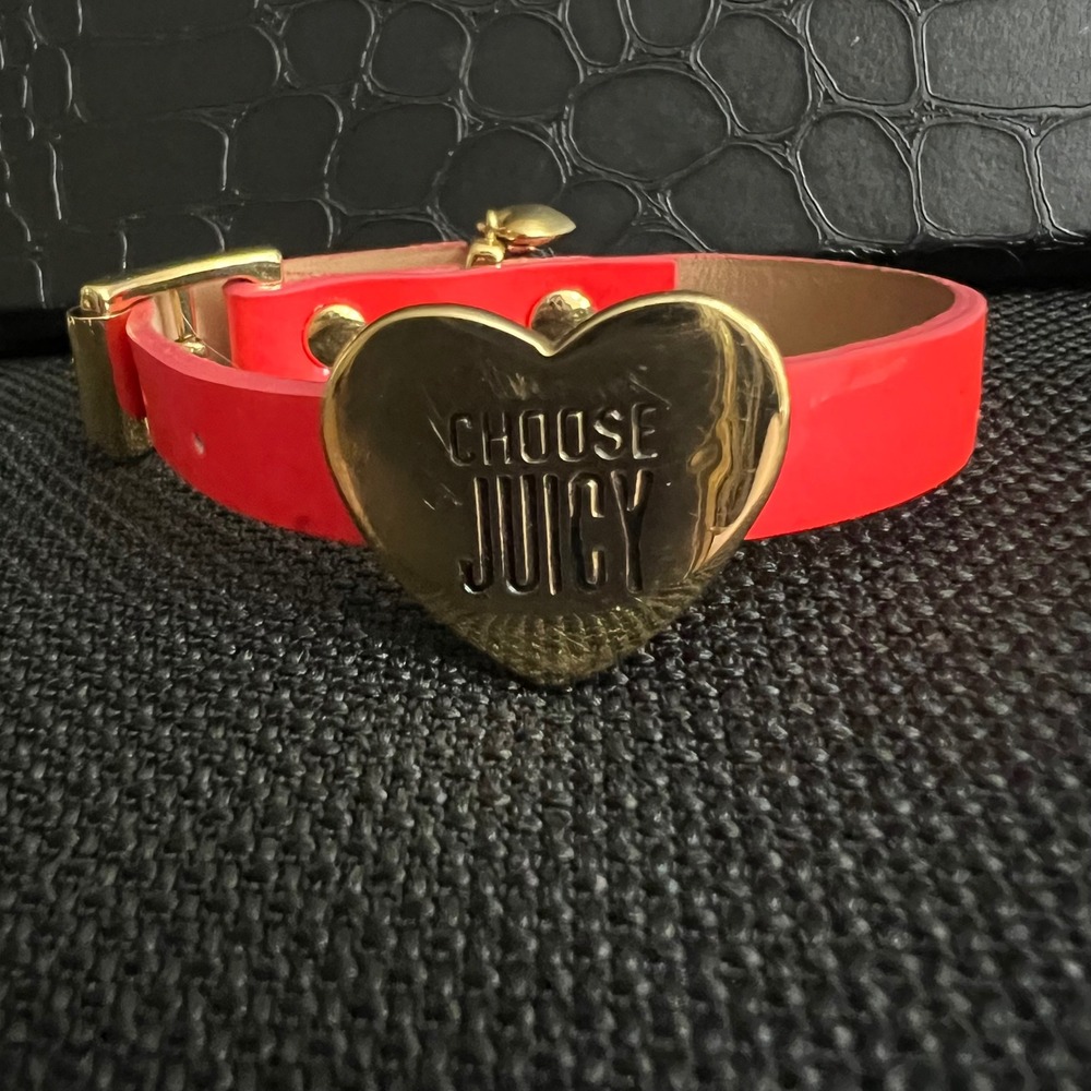 Juicy Couture Pink Patent Leather Heart Slide Bracelet Size 6 - 7.25 McBling